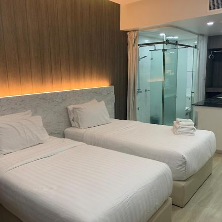 Sara Buri Phurinda Residence מראה חיצוני תמונה