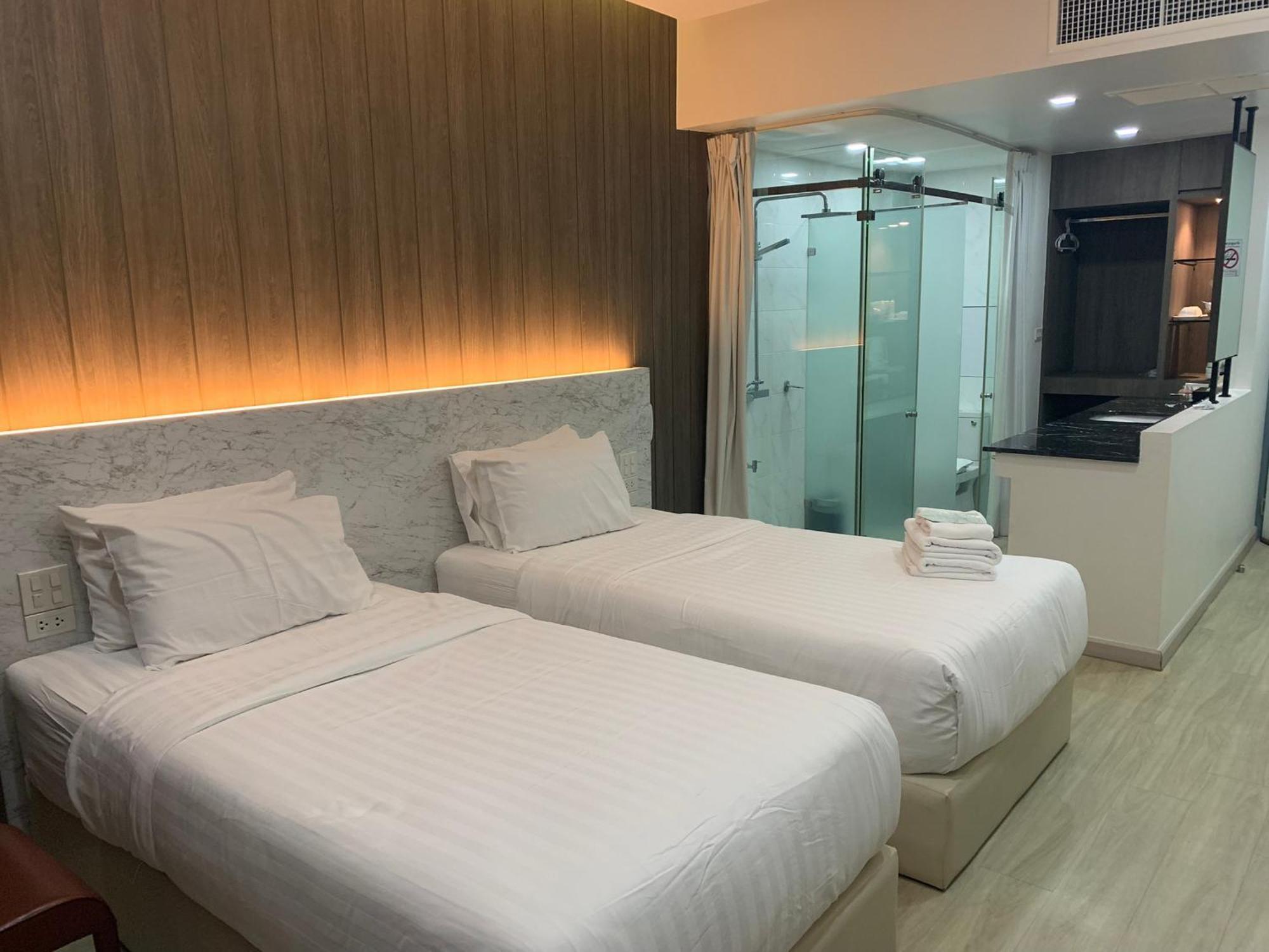 Sara Buri Phurinda Residence מראה חיצוני תמונה