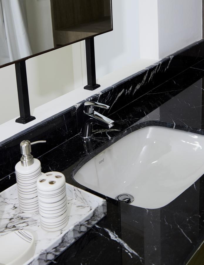 Sara Buri Phurinda Residence מראה חיצוני תמונה