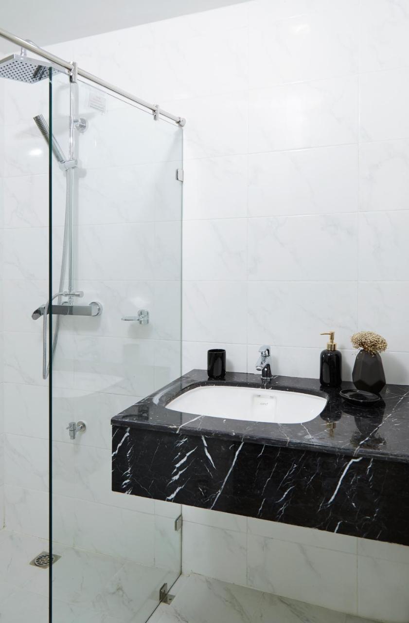 Sara Buri Phurinda Residence מראה חיצוני תמונה