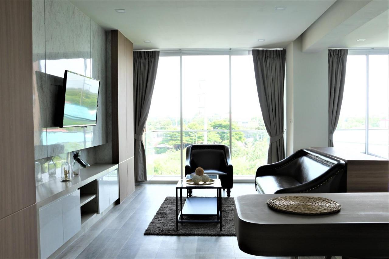 Sara Buri Phurinda Residence מראה חיצוני תמונה